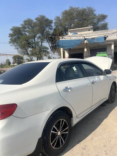 Toyota Corolla XLI 2012