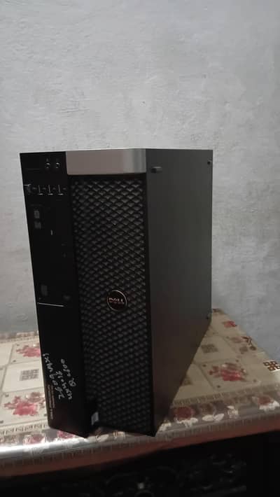 Dell Precision 7810 | 16GB RAM | S100-240 GB SSD
