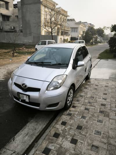2008 vitz genuine airbags all seel ok no accident