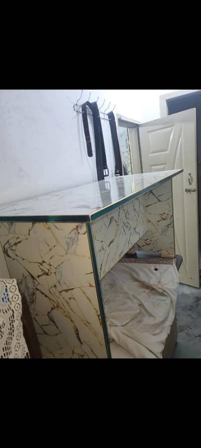 Kidz and home use table