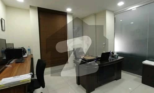 Office For Grabs In 4000 Square Feet G-7