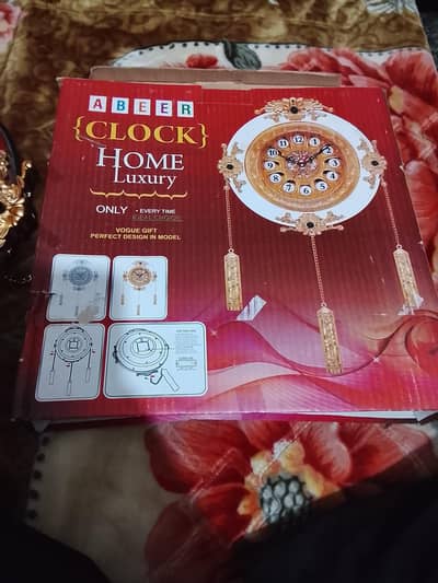 clock for sale new not use box pack urgent sale