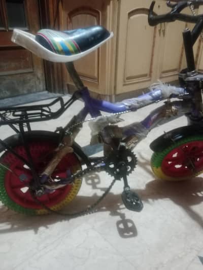 cycle for sale chain utri hai adjust ho jy gi