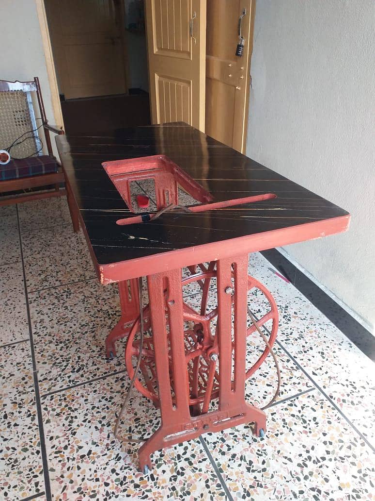 Salai machine table 1