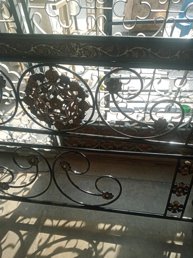 iron double bed 2