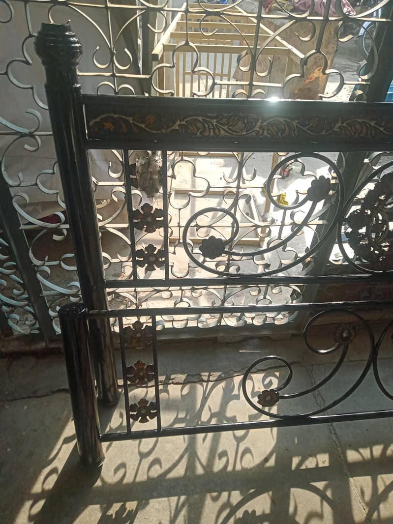 iron double bed 3