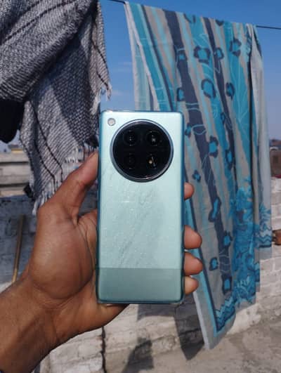 zero 40 10/10,,,03254591269 whatsapp