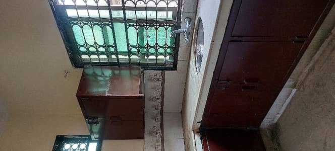 Allama Iqbal Town - Neelam Block House Sized 5 Marla For sale