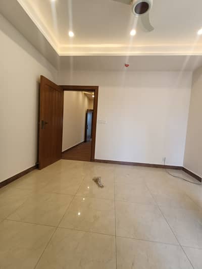 10 Marla Upper Portion Overseas 06