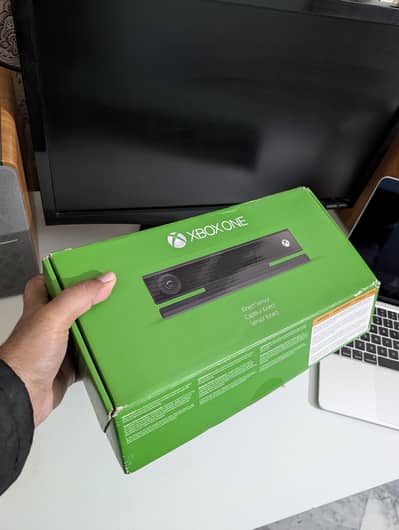 Xbox One Kinect Sensor (like new)
