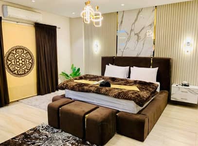 One bed apartment per day available Gulbarga green Islamabad