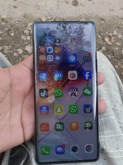 infinix Note 40 pro Plus / 12+12 / 256gb