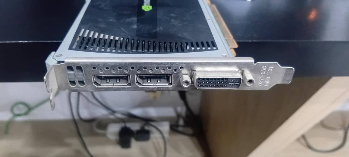 Nvidia Quadro 4000 0