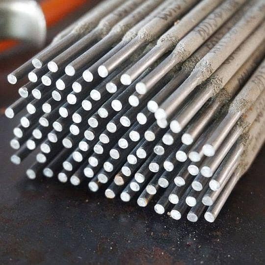 Welding Electrodes/Rods – 12 pieces, 2.5 mm diameter