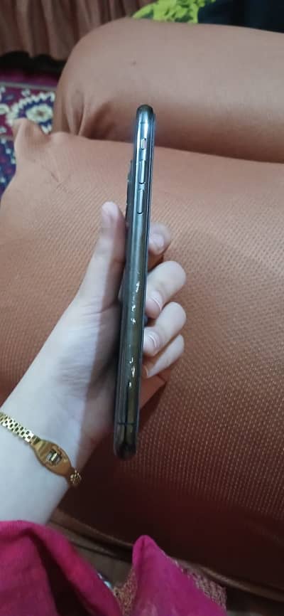 11 pro max PTA Approved condation all good