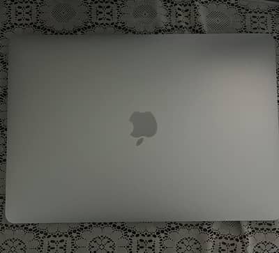 MacBook pro 2016 with touchpad