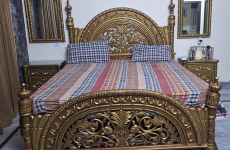 Bed set - king size bed - double bed - hand craved bed set