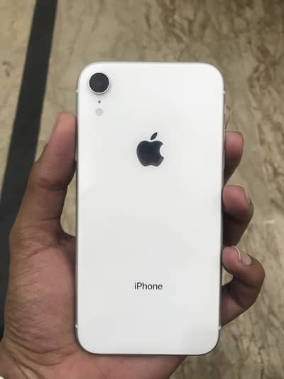 Iphone XR White colour