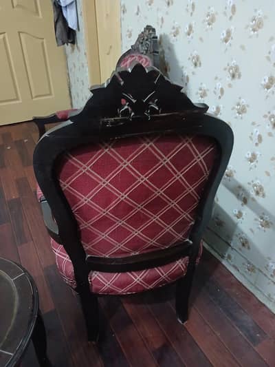 Coffee chaire with table