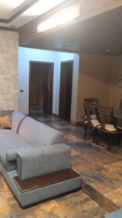 1 Kanal House Hot Location Available For Sale