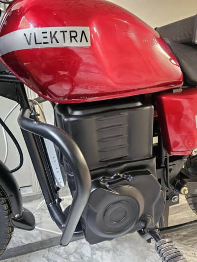 Vlektra Velocity 180 Special Edition