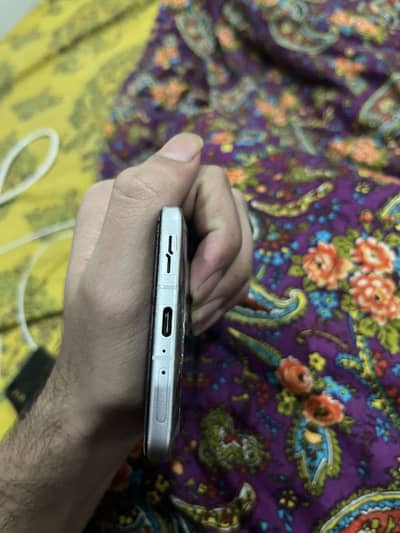 Redmi k40 gaming 12/256 pta approved