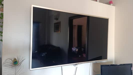 Asano Japanese brand  smart led tv 55 inches for sale