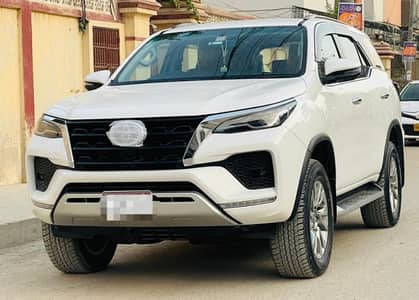 TOYOTA FORTUNER  SIGMA  SENCER 2022 12000KM ZERO CONDITION