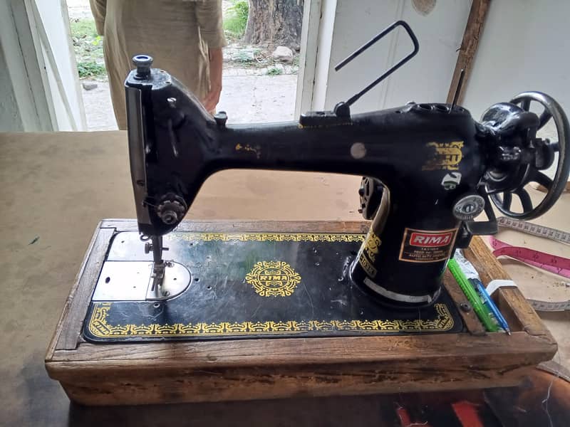sewing machine 3