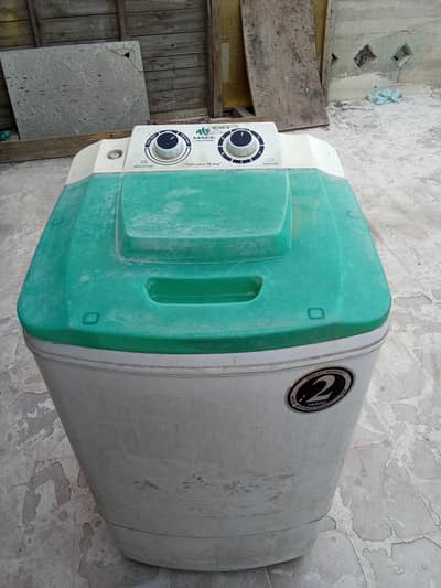 Mzee washing machine