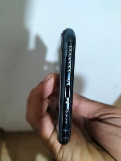 Iphone 11 pro max not pta 64 gb