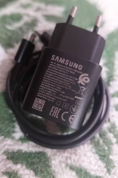Samsung 25W Type C to C Charger
