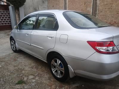 selling my honda city 2005 automatic