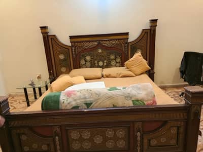 Pure chinito Wooden bed For urgent Sell.