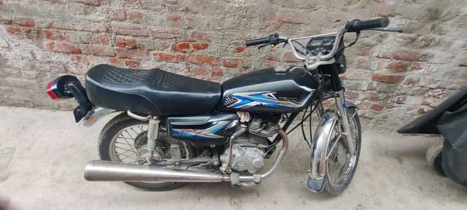 Honda 125  17 Model Black