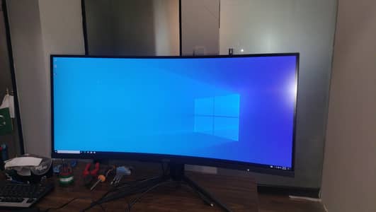 MSI MAG 34” Curved Gaming Monitor 342CQR E2