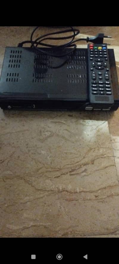 Dish + Receiver +LNB +wire (6950) 6950