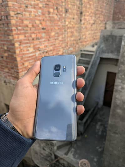 samsung s9 non pta 10by 10 Condition
