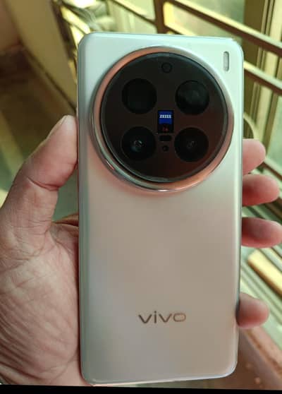 vivo x 200 pro 03077427143 watsup number