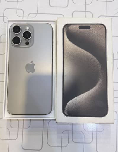 15 pro max 256Gb Official Approved Natural Titanium