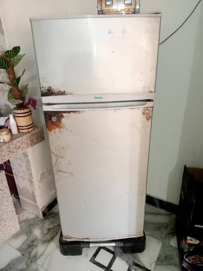 haier refrigerator very good condition