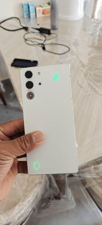 RED MAGIC 10 PRO | 12GB + 256GB | GLOBAL VERSION | 10/10 PUBG 120PFPS