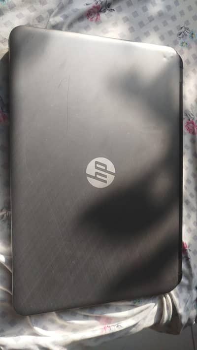 HP laptop mint Condition (reasonal able price)