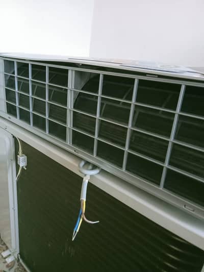 Haier AC DC inverter 1.5 ton heat and cool 03319828704