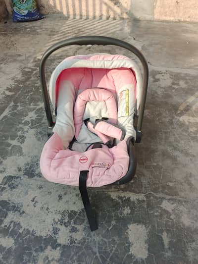 Baby Car Seat / Carry Cot – PKR 7,000