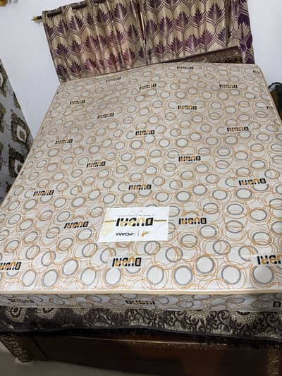 Matress king size in 10/10