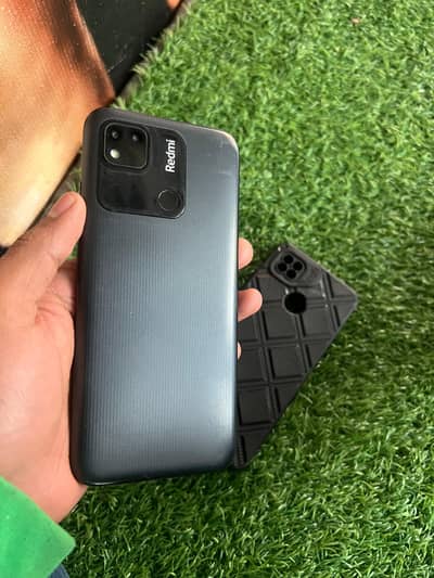 4/128 Redmi 10A with box  official PTA billkul saaaaf mobile