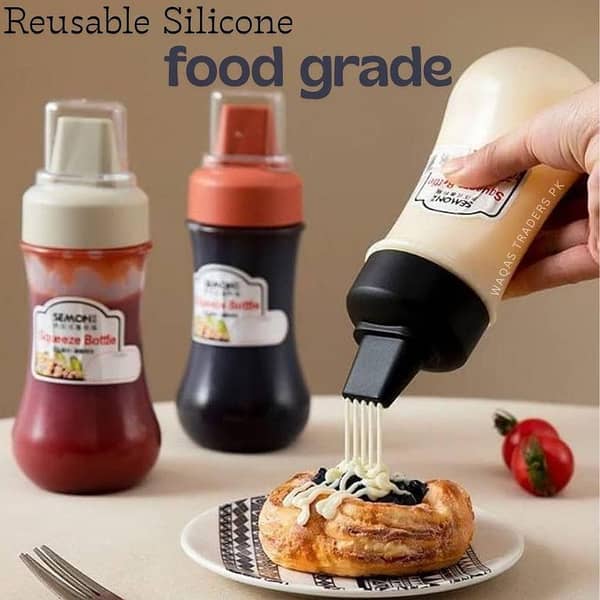 Sauce Squeeze Bottle Travel Friendly Plastic Condiment Dispensers - Mayonnaise, Ketchup Dispensers Ideal for Home And Resturant.