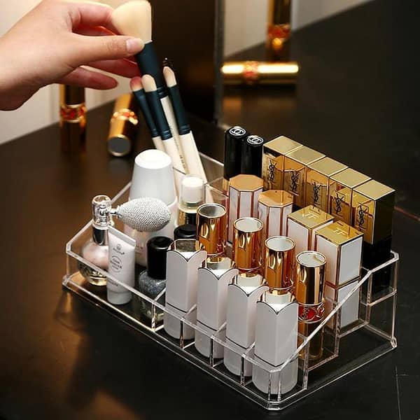 16-Compartment Transparent Plastic Organizer for Makeup, Lipstick, Brushes, and Nail Polish