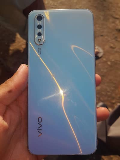 vivo s1